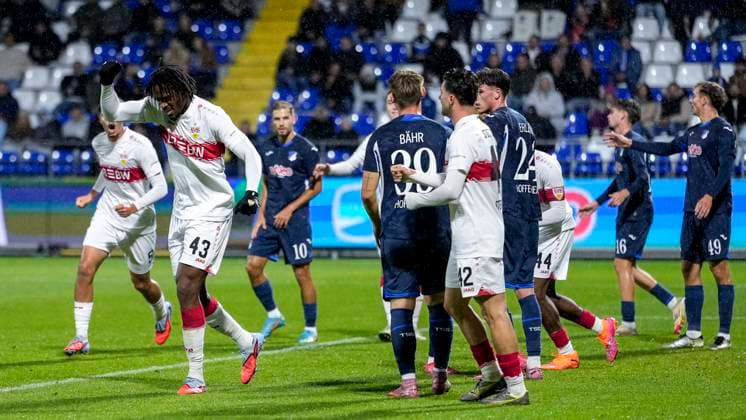 from left Mirza Catovic VfB II, 5 , scorer Dan Axel Zagadou VfB II, 43 , Leonidas Stergiou VfB II, 42 , players of VfB Stuttgart II U21 , celebrate the goal to 0 1, cheer, goal celebration, celebrate the goal, goal, celebration, cheers about the goal, rejoice, joy, rejoices, optimistic, positive, match scene, highlight, action, 05 10 2025, Sinsheim Germany , football, 3 Liga, TSG 1899 Hoffenheim II VfB Stuttgart II, DFB DFL REGULATIONS PROHIBIT ANY USE OF PHOTOGRAPHS AS IMAGE SEQUENCES AND OR QUASI VIDEO xozx