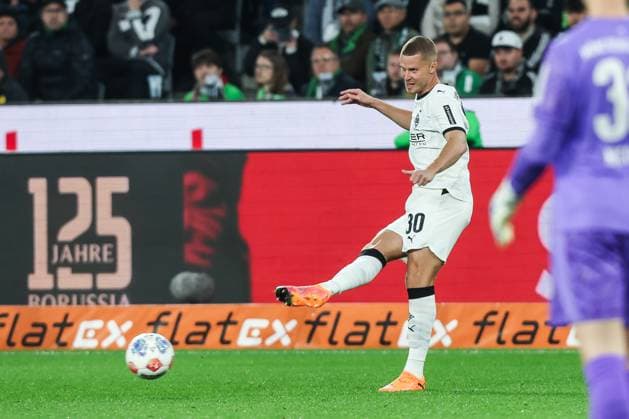 Sports, Football, Bundesliga Season 2025 2026 6 Matchday Borussia Mönchengladbach SC Freiburg 05 10 2025, BORUSSIA PARK Nico Elvedi Borussia Mönchengladbach, 30 Mönchengladbach BORUSSIA PARK North Rhine-Westphalia Germany
