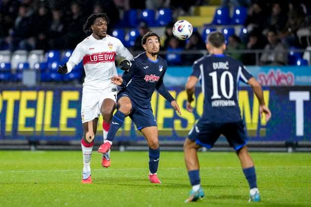 from left Dan Axel Zagadou VfB II, 43 , Ben Opoku Labes TSG II, 45 , Luka Djuric Duric, TSG II, 10 , duel, duel scene, duel, tackle, tackling, dynamics, action, action, 05 10 2025, Sinsheim Germany , Soccer, 3 Liga, TSG 1899 Hoffenheim II VfB Stuttgart II, DFB DFL REGULATIONS PROHIBIT ANY USE OF PHOTOGRAPHS AS IMAGE SEQUENCES AND OR QUASI VIDEO xozx