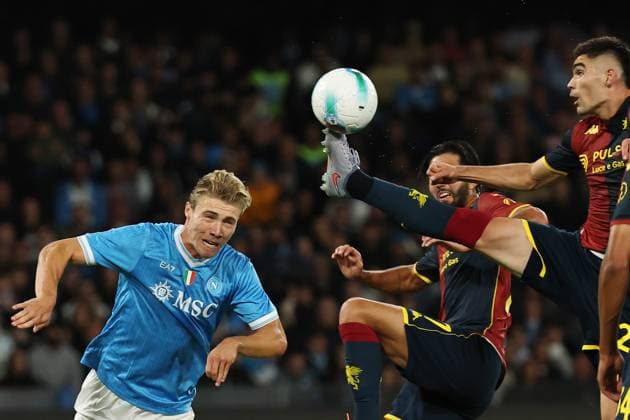 Napoli™s Rasmus Hojlund during the Serie A soccer match between Napoli and Genoa at the Diego Armando Maradona Stadium in Naples, southern italy - Sunday , October 05 , 2025. - Soccer .  Copyright: xAlessandroxGarofalo LaPressex