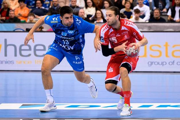 Stuttgart HBL 25 26 TVB Stuttgart MT Melsungen Achilleas Toskas Stuttgart , Olle Forsell Schefvert Melsungen Stuttgart Porsche Arena Baden Württemberg Germany
