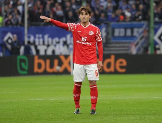 Kaishu Sano 1 FSV Mainz 05 Football, Men, Season 2025 2026,1 Liga, Volksparkstadion, Hamburger SV vs 1 FSV Mainz 05, 4 0 DFL REGULATIONS PROHIBIT ANY USE OF PHOTOGRAPHS AS IMAGE SEQUENCES AND OR QUASI VIDEO