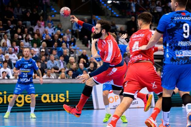 Stuttgart HBL 25 26 TVB Stuttgart MT Melsungen Mohamed Amine Darmoul Melsungen Stuttgart Porsche Arena Baden Württemberg Germany