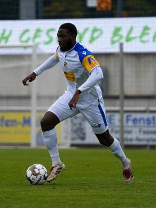 Soccer, Men, Season 2025 2026, Regionalliga Nordost, Matchday 11, FSV 63 Luckenwalde vs FC Carl Zeiss Jena, Saturday 05 10 2025, Werner Seelenbinder Stadion Luckenwalde, In the picture Malik Talabidi Jena Brandenburg Germany