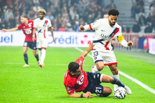 FOOTBALL : Lille OSC vs Paris SG - Ligue 1 - JournÃ e 7 - 05 10 2025 Warren Zaire-Emery (Paris SG) Benjamin Andre (Lille OSC) LilleFrance  Copyright: xBaptistexAutissierx