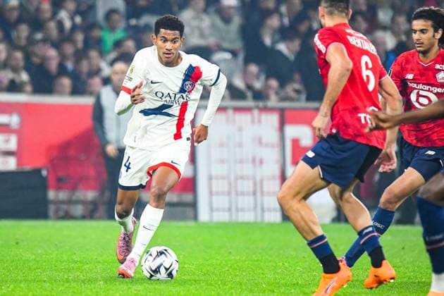 FOOTBALL : Lille OSC vs Paris SG - Ligue 1 - JournÃ e 7 - 05 10 2025 Senny Mayulu (Paris SG) LilleFrance  Copyright: xBaptistexAutissierx