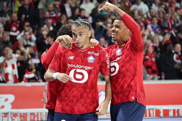 FOOTBALL : LOSC Lille vs PSG - Ligue 1 J7 - 05 10 2025 But de Ethan MBAPPE (LOSC Lille) et joie des joueurs du LOSC lors du match LOSC Lille vs PSG, Ligue 1 J7, Decathlon Arena stade Pierre Mauroy, le 5 octobre 2025 - photo Laurent Sanson PsnewZ  Copyright: xLaurentxSANSONx xPsnewZx
