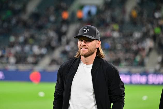 05 10 2025 Moenchengladbach Football, Men, Season 2025 2026, Borussia Moenchengladbach vs SC Freiburg Eugen Polanski Interim Coach Gladbach DFL regulations prohibit any use of photographs as image sequences and or quasi video Borussia Park NRW Germany