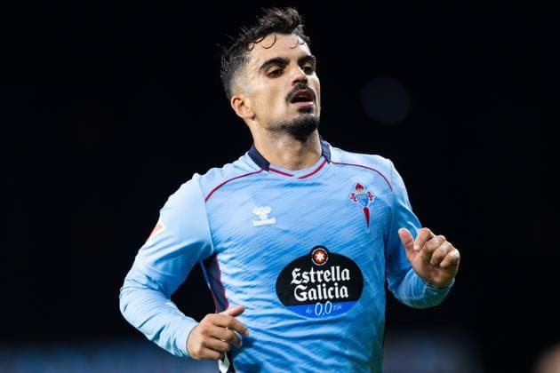 Real Club Celta de Vigo v Club Atletico de Madrid - LaLiga EA Sports VIGO, SPAIN - OCTOBER 5: Carlos Dominguez of RC Celta de Vigo looks on during the LaLiga EA Sports match between Real Club Celta de Vigo and Club Atletico de Madrid at Estadio Abanca-Balaidos on October 5, 2025 in Vigo, Spain. (Photos by Diego Simon Photo Players Images Magara Press) Vigo Estadio Abanca-Balaidos Spain Copyright: xDiegoxSimonx