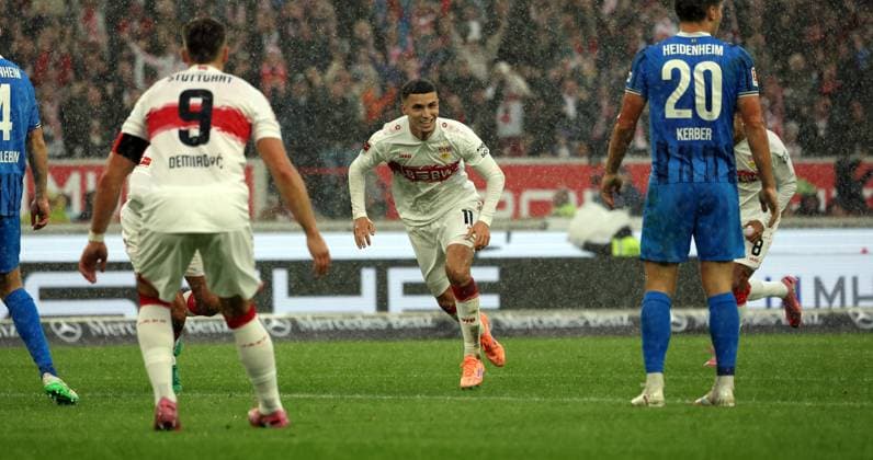 05 10 25 VfB Stuttgart 1 FC Heidenheim Germany, Stuttgart, 05 10 2025, Football, Bundesliga, VfB Stuttgart 1 FC Heidenheim Bilal El Khannouss VfB Stuttgart Jubel Tor 1 0 El Khannouss