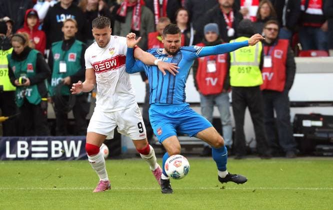 05 10 25 VfB Stuttgart 1 FC Heidenheim Germany, Stuttgart, 05 10 2025, Football, Bundesliga, VfB Stuttgart 1 FC Heidenheim v l Ermedin Demirovic VfB Stuttgart , Marnon Busch 1 FC Heidenheim