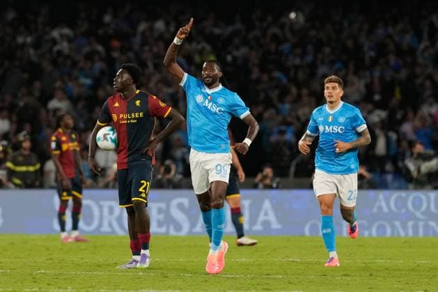 Andre-Frank Zambo Anguissa of SSC Napoli celebrates after scoring during the Serie A match between SSC Napoli and Genoa CFC at Stadio Diego Armando Maradona Naples Italy on 05 October 2025. Naples Stadio Diego Armando Maradona Naples Italy Copyright: xFrancoxRomanox SP24-1255-106