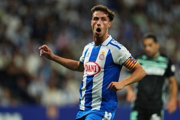 ESP: RCD Espanyol v Real Betis. La Liga EA Sports. Date 8 Javi Puado of RCD Espanyol during the La Liga EA Sports match between RCD Espanyol and Real Betis played at RCDE Stadium on October 5, 2025 in Barcelona, Spain. kpng Copyright: xBaguxBlancox xPRESSINx PS_251005_ESP_BET_2525_2059