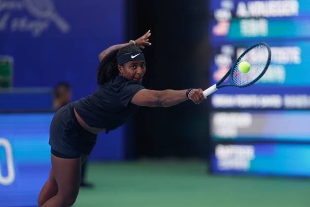 WUHAN, CHINA - OCTOBER 06: Hailey Baptiste of the United States returns a shot in the Women s Singles Round of 64 match against Ashlyn Krueger of the United States on day 3 of 2025 Wuhan Open at Optics Valley International Tennis Center on October 6, 2025 in Wuhan, Hubei Province of China.  Copyright: xVCGx 111595385783