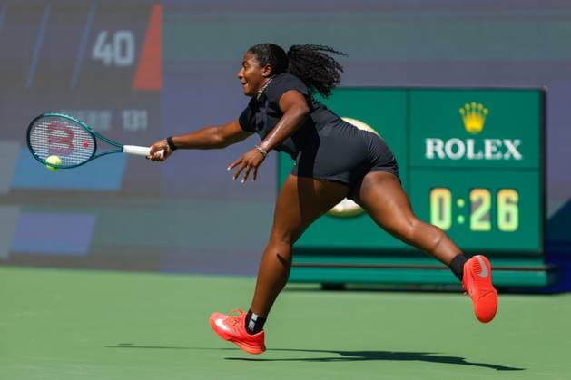 WUHAN, CHINA - OCTOBER 06: Hailey Baptiste of the United States returns a shot in the Women s Singles Round of 64 match against Ashlyn Krueger of the United States on day 3 of 2025 Wuhan Open at Optics Valley International Tennis Center on October 6, 2025 in Wuhan, Hubei Province of China.  Copyright: xVCGx 111595385765