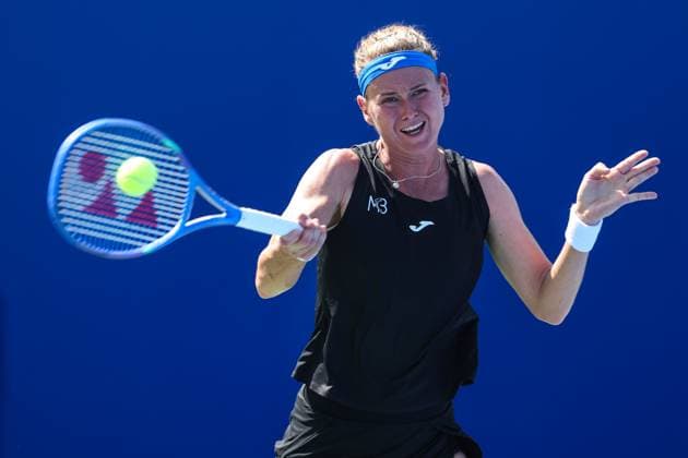 WUHAN, CHINA - OCTOBER 06: Marie Bouzkova of Czech Republic returns a shot in the Women s Singles Round of 64 match against Camila Osorio of Colombia on day 3 of 2025 Wuhan Open at Optics Valley International Tennis Center on October 6, 2025 in Wuhan, Hubei Province of China.  Copyright: xVCGx 111595402133