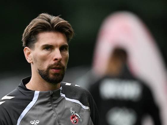 01 10 2025, xophax, Fussball , Fußball Bundesliga 1 FC Köln Saison 2025 2026 Training Ron Robert Zieler 1 FC Köln DFL DFB REGULATIONS PROHIBIT ANY USE OF PHOTOGRAPHS as IMAGE SEQUENCES and or QUASI VIDEO Koeln