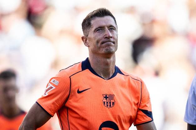 Football, FC Barcelona, Robert Lewandowski out for weeks with thigh injury - Archive
