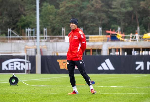 Soccer, Men, Season 2025 2026, 1 Bundesliga, 1 FC Union Berlin, Training, Woo Yeong Jeong Wooyeong, 1 FC Union Berlin , behind the construction site for the womens and mens functional building, 06 10 2025, Copyright: xMatthiasxKochx
