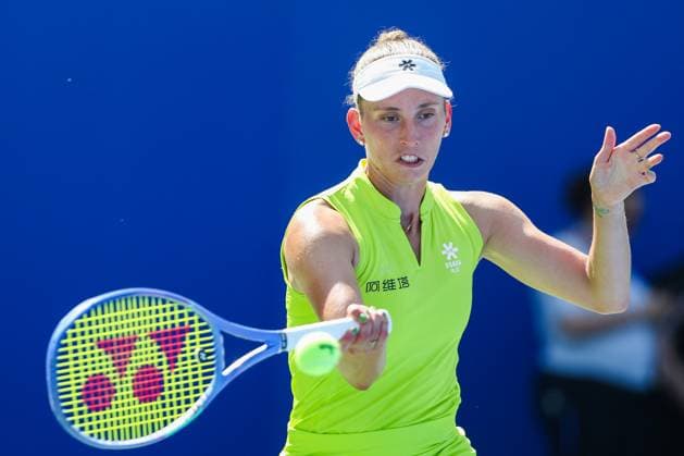 WUHAN, CHINA - OCTOBER 06: Elise Mertens of Belgium returns a shot in the Women s Singles Round of 64 match against Polina Kudermetova on day 3 of 2025 Wuhan Open at Optics Valley International Tennis Center on October 6, 2025 in Wuhan, Hubei Province of China.  Copyright: xVCGx 111595438277