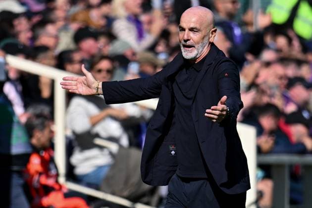 foto IPP lisa guglielmi firenze 05-10-2025 campionato di calcio serie a 2025-2026 fiorentina-roma nella foto: Stefano Pioli (allenatore Fiorentina) italy photo press world copyright Firenze italy Italy ITALY  Copyright: xR4924_italyphotopressx