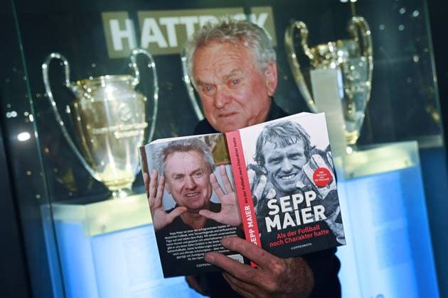 Sepp MAIER and his new book ALS DER FUSSBALL NOCH CHARAKTER HATTE Sepp Maier is someone who has experienced a lot and therefore has a lot to tell. He describes his long journey with football in his book, which will be published by Coppenrath Verlag on October 8.