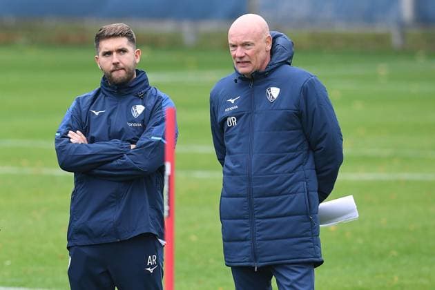 Soccer 1 Bundesliga Training VfL Bochum on 06 10 2025 at the training ground at the Vonovia Ruhrstadion in Bochum Alessandro Riedle Co Coach Bochum , left Uwe Rösler Coach Head Coach Bochum , right xRx
