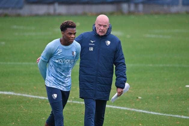 Coach Uwe Rösler VfL Bochum with Farid Alfa Ruprecht VfL Bochum 06 10 2025, Football 2 Bundesliga, Season 2025 2026, Training VfL Bochum Bochum North Rhine-Westphalia Germany Team2