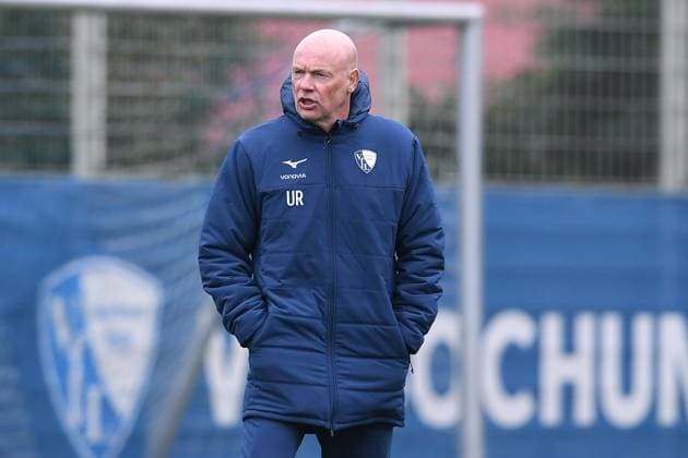 Soccer 1 Bundesliga Training VfL Bochum on 06 10 2025 at the training ground at the Vonovia Ruhrstadion in Bochum Uwe Rösler Coach Head Coach Bochum xRx