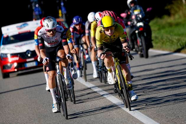 Coppa Bernocchi 2025 Coppa Bernocchi 2025 - 106th Edition - Legnano - Legnano 191,6 km - 06 10 2025 - Jay Vine (AUS - UAE Team Emirates - XRG) - Matthew Brennan (GBR Team Visma - Lease a Bike) - photo Alessandro Perrone SprintCyclingAgency 2025 Legnano Italy  Copyright: xAlessandroxPerronex xSprintcyclingagencyx