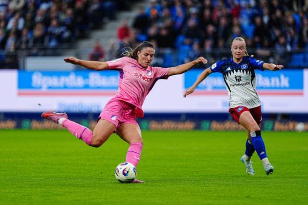 Goal shot Goal chance Melissa Koessler TSG 1899 Hoffenheim, 25 GER, Hamburger SV vs TSG 1899 Hoffenheim, Women, Football, 1 Bundesliga, Matchday 5, Season 2025 2026, 06 10 2025 GER, Hamburger SV vs TSG 1899 Hoffenheim, Women, Football, 1 Bundesliga, Matchday 5, Season 2025 2026, 06 10 2025 Hamburg Copyright: xEibner-Pressefoto MarcelxvonxFehrnx EP_MFN