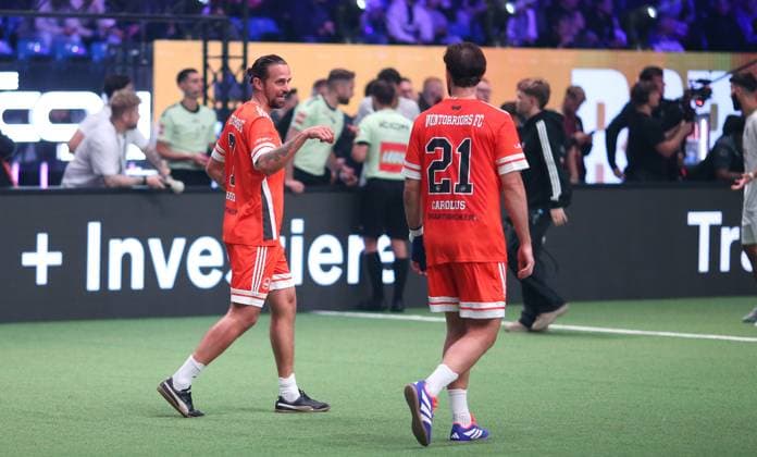 Indoor soccer, The Icon League, season three, match day two at the Sporthalle Hamburg in Alsterdorf match four Wontorriors FC B28 United Martin Harnik, Kerem Carolus Wontorriors FC, v l Winterhude Hamburg