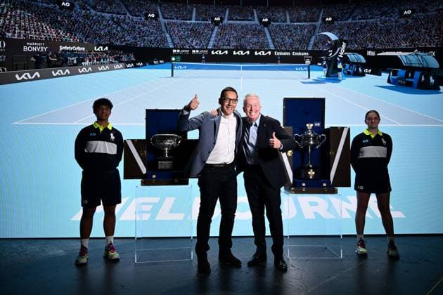 AUSTRALIAN OPEN TENNIS LAUNCH, Australian Open CEO Craig Tiley (right) poses for a photo with Victorian Minister for Tourism, and Major Events Steve Dimopoulos during the launch of the 2026 Australian Open tennis tournament, in Melbourne, Tuesday, October 7, 2025. ( NO ARCHIVING MELBOURNE VICTORIA AUSTRALIA  Copyright: xJOELxCARRETTx 20251007157131474334