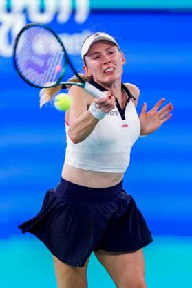 WUHAN, CHINA - OCTOBER 06: Ekaterina Alexandrova competes in the Women s Singles Round of 64 match against Victoria Mboko of Canada on day 3 of 2025 Wuhan Open at Optics Valley International Tennis Center on October 6, 2025 in Wuhan, Hubei Province of China.  Copyright: xVCGx 111595581603