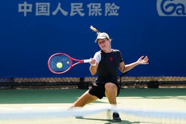 WUHAN, CHINA - OCTOBER 07: Anastasia Zakharova returns a shot in the Women s Singles Round of 64 match against Sofia Kenin of the United States on day 4 of 2025 Wuhan Open at Optics Valley International Tennis Center on October 7, 2025 in Wuhan, Hubei Province of China.  Copyright: xVCGx 111595620876