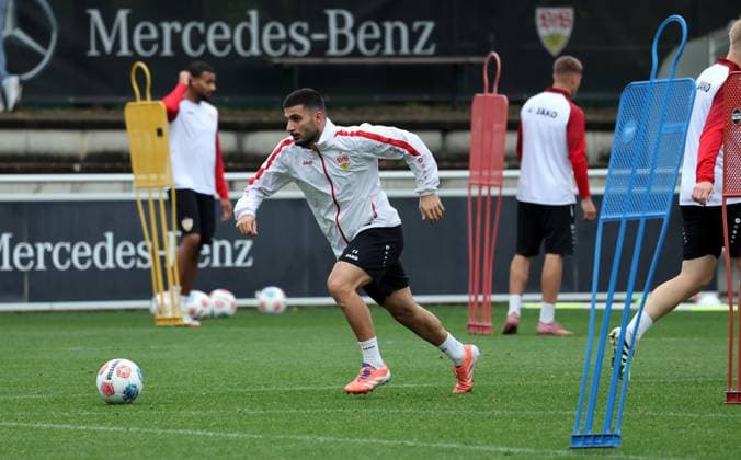 07 10 25 VfB Stuttgart Training Germany, Stuttgart, 07 10 2025, Football, Bundesliga, VfB Stuttgart Training Deniz Undav