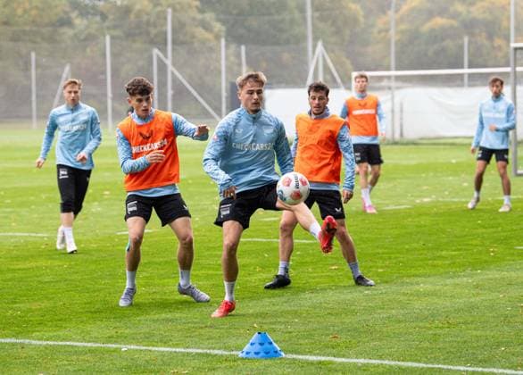 Soccer, Men, Season 2025 26, 2 Bundesliga, Hertha BSC, Training, f l Janne Berner Hertha BSC , Marten Winkler Hertha BSC , Diego Demme Hertha BSC , 07 10 2025, Copyright: xSebastianxRäppold MatthiasxKochx