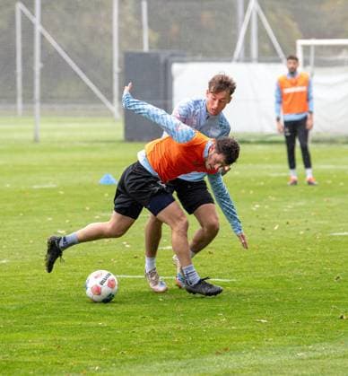 Soccer, Men, Season 2025 26, 2 Bundesliga, Hertha BSC, Training, v l Diego Demme Hertha BSC , Tim Hoffmann Hertha BSC , 07 10 2025, Copyright: xSebastianxRäppold MatthiasxKochx