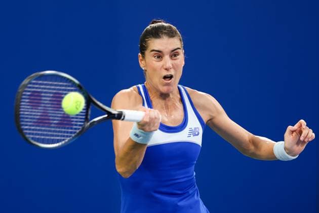 WUHAN, CHINA - OCTOBER 07: Sorana Cirstea of Romania returns a shot in the Women s Singles Round of 64 match against Jelena Ostapenko of Latvia on day 4 of 2025 Wuhan Open at Optics Valley International Tennis Center on October 7, 2025 in Wuhan, Hubei Province of China.  Copyright: xVCGx 111595690372