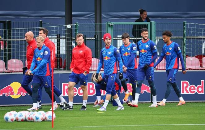 RB Leipzig Training Bundesliga Leipzig, 07 10 2025, RB Leipzig Training Center,Soccer Bundesliga , RB Leipzig Training , In the picture Timo Werner center, 36, RB Leipzig , Picture Point