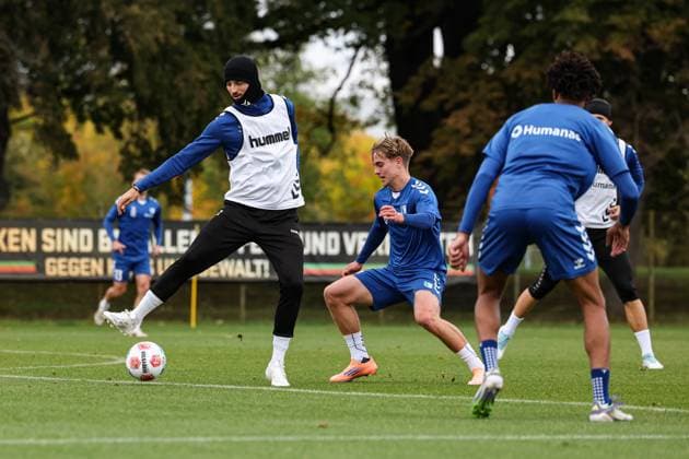 Andi Hoti 1 FC Magdeburg,3 vs Magnus Baars 1 FC Magdeburg,35 2 Soccer Bundesliga Season 2025 2026 Training 1 FC Magdeburg at the Avnet Arena in Magdeburg Soccer,Man,Men,Germany,07 10 2025