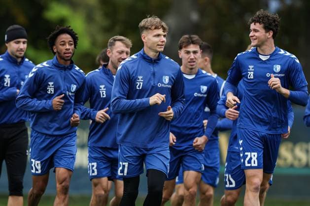 f l Kandet Diawara 1 FC Magdeburg,39 , Philipp Hercher 1 FC Magdeburg,27 , Max Geschwill 1 FC Magdeburg,28 2 Soccer Bundesliga Season 2025 2026 Training 1 FC Magdeburg at the Avnet Arena in Magdeburg Soccer,Man,Men,Germany,07 10 2025