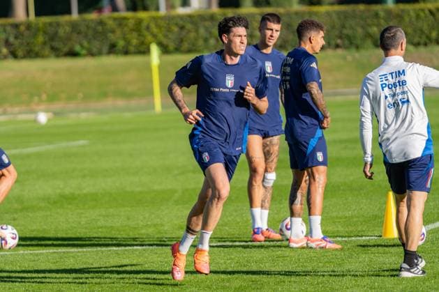 Alessandro Bastoni (Inter) during Italy training session, FIFA World Cup, WM, Weltmeisterschaft, Fussball match in Florence, Italy, October 07 2025  Copyright: xSaraxEsposito IPAxSportx xipa-agency.netx xx IPA_66278137 IPA_Agency_IPA66278137