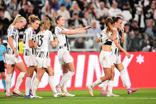 Juventus Cecilia Salvai celebrates after scoring goal for his team during the UEFA Women s Champions League soccer match between Juventus FC W and S.L. Benfica at the Allianz Stadium in Turin, north west Italy - Tuesday, October 07, 2025. - Soccer .  Copyright: xMarcoxAlpozzi LaPressex