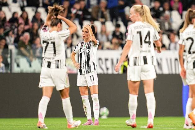 Juventus Barbara Bonansea reacts during the UEFA Women s Champions League soccer match between Juventus FC W and S.L. Benfica at the Allianz Stadium in Turin, north west Italy - Tuesday, October 07, 2025. - Soccer .  Copyright: xMarcoxAlpozzi LaPressex