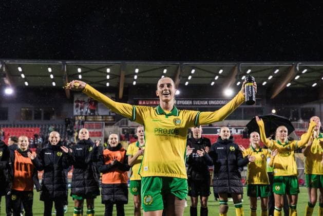 251007 Ellen Wangerheim of Hammarby celebrates after the UEFA Women s Europa Cup football match between Hammarby and Brann on October 7, 2025 in Stockholm Photo Kenta Jönsson BILDBYRAN COP 210 KJ0277 fotboll football soccer fotball uefa womens europa cup hammarby brann women dam bbeng jubel  Copyright: KENTAxJÖNSSON BB251007KJ090