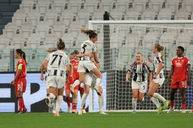 Turin, Italy, 7th October 2025. Cecilia Salvai of Juventus celebrates with team mates after scoring her second of the night to give the side a 2-1 lead during the Juventus Women vs SL Benfica Women UEFA Womens Champions League match at Juventus Stadium, Turin. Picture credit should read: Jonathan Moscrop Sportimage EDITORIAL USE ONLY. No use with unauthorised audio, video, data, fixture lists, club league logos or live services. Online in-match use limited to 120 images, no video emulation. No use in betting, games or single club league player publications. SPI_040_JM_JUVE_BENFICA_UWCL SPI-4189-0040