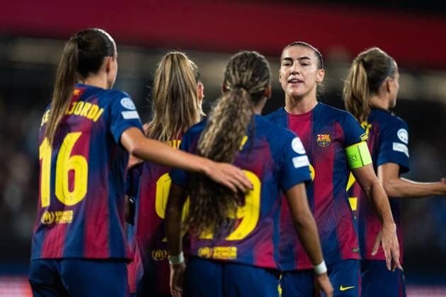 Spain-Football-Women s Champions League FC Barcelona, Barca v Bayern Munich in Barcelona, Spain. Barcelona, Spain, 7, October, 2025. FC Barcelona players celebrating the score of (09) Claudia Pina during Women™s Champions League match between FC Barcelona and Bayern Munich in Johan Cruyff Stadium, Barcelona, Spain, on October 7, 2025. Barcelona Johan Cruyff Stadium Barcelona Spain