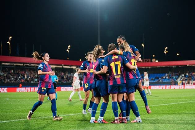 (251008) -- BARCELONA, Oct. 8, 2025 -- Players of Barcelona celebrate a goal during the league phase match between FC Barcelona, Barca and Bayern Munich at the UEFA Women s Champions League in Barcelona, Spain, Oct. 7, 2025. (Photo by Xinhua) (SP)SPAIN-BARCELONA-FOOTBALL-WOMEN S CHAMPIONS LEAGUE-BARCELONA VS BAYERN MUNICH Joanxgosa 