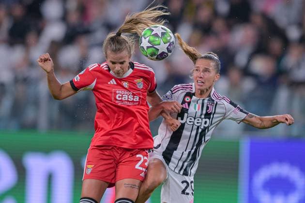 Juventus FC v SL Benfica - UEFA Women s Champions League 2025 26 League Phase MD1 Anna Gasper of SL Benfica is in action during the UEFA Women s Champions League match between Juventus Women and SL Benfica in Torino, Italy, on October 7, 2025, at Allianz Stadium. Torino Italy  Copyright: xAndreaxxAmatox originalFilename:amato-notitle251007_npIuG.jpg